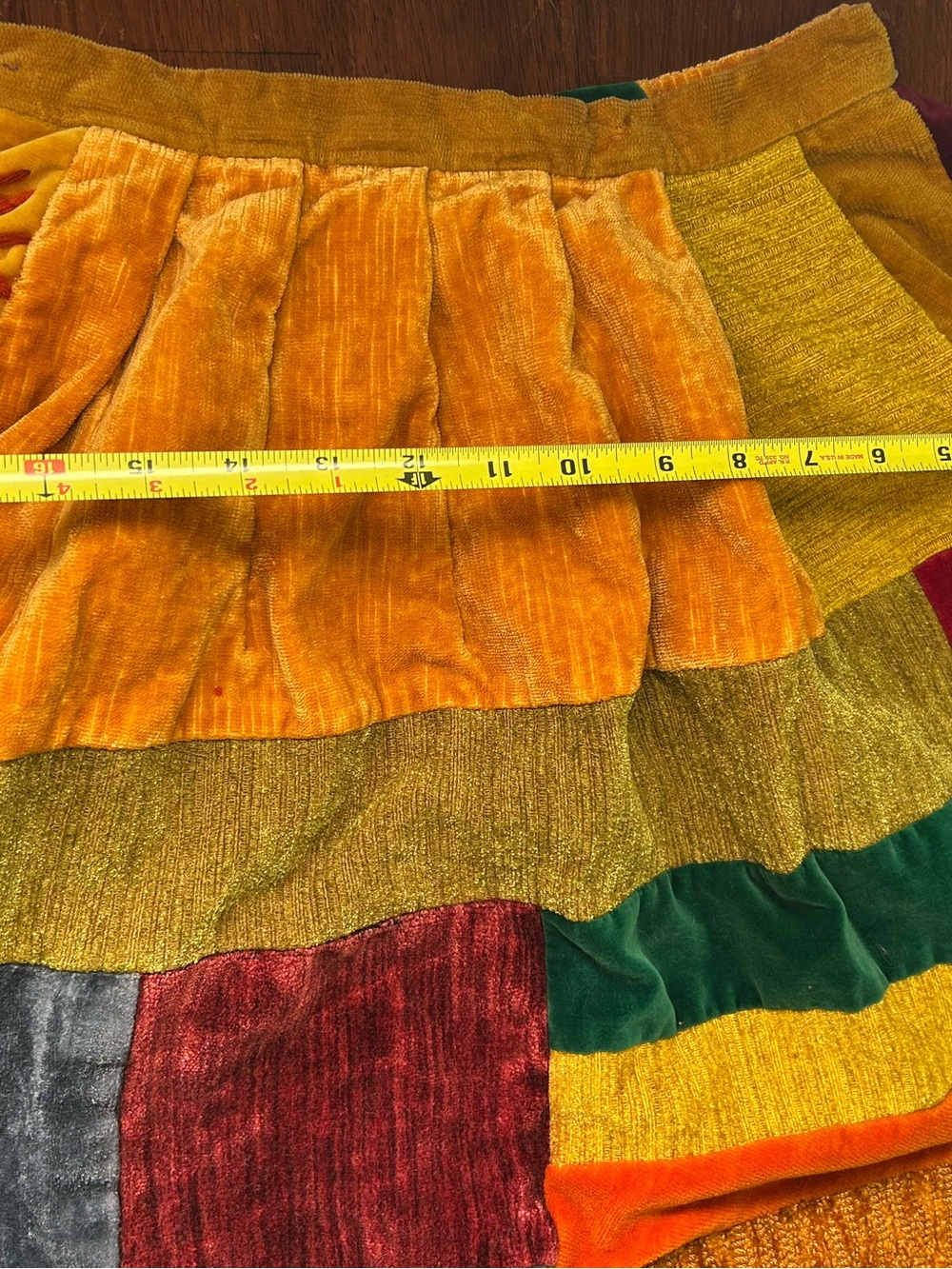 Vintage patchwork velvet quilt skirt sm/med - Picture 7 of 11